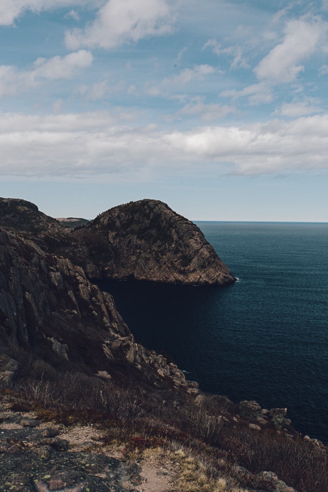 Cliffs on the trail of Signal Hill