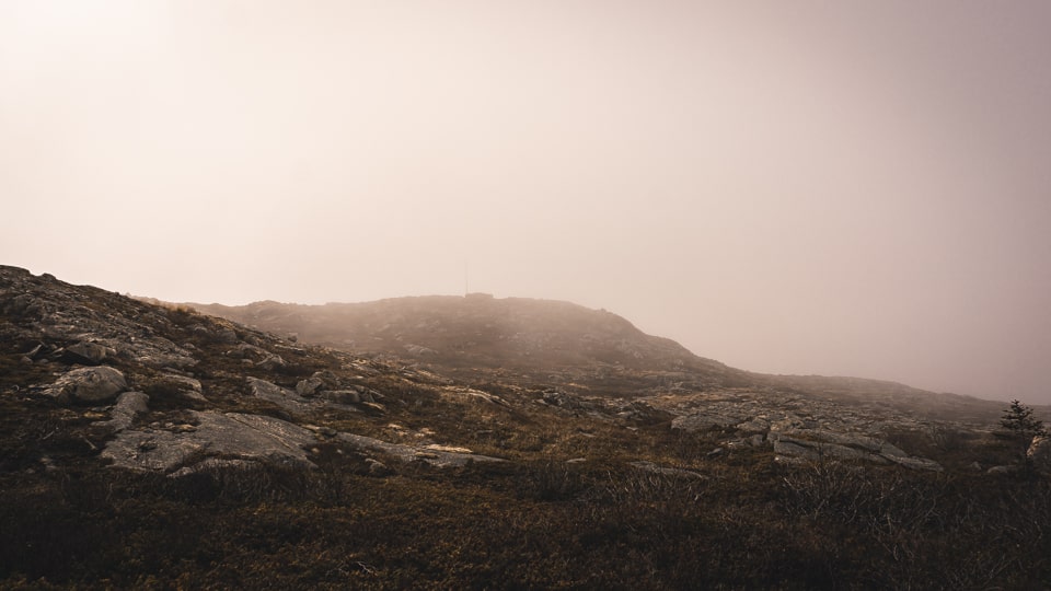 You can spot one of Marconi's installations in the mist